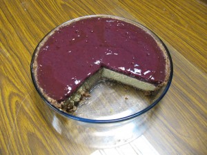 Raw vegan red grape cheesecake
