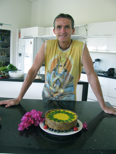 Yogi Priya with a raw vegan chocolate mint mango "cheese"cake