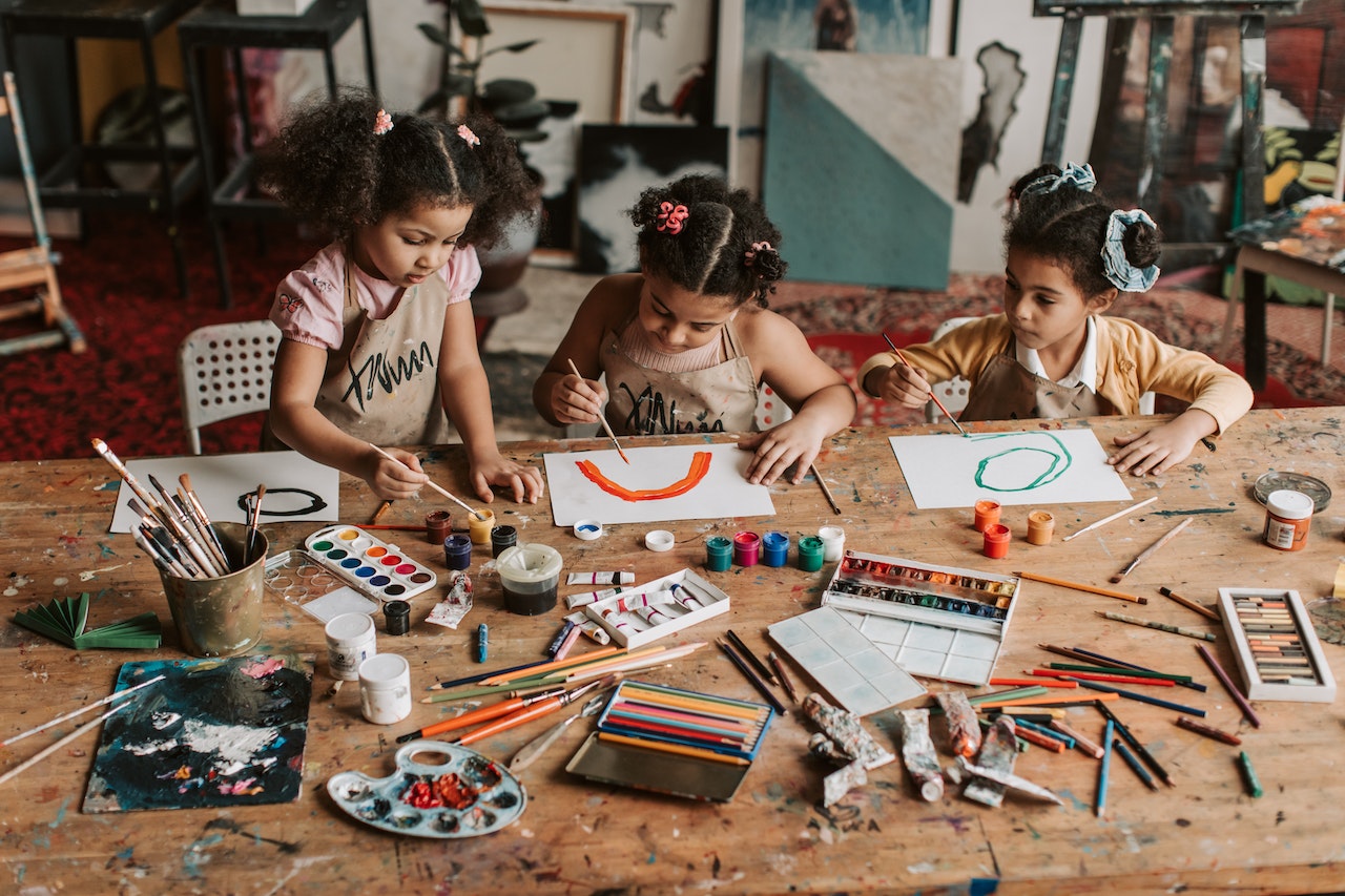 The Dreaming Zebra® Foundation helps underprivileged children develop their creativity